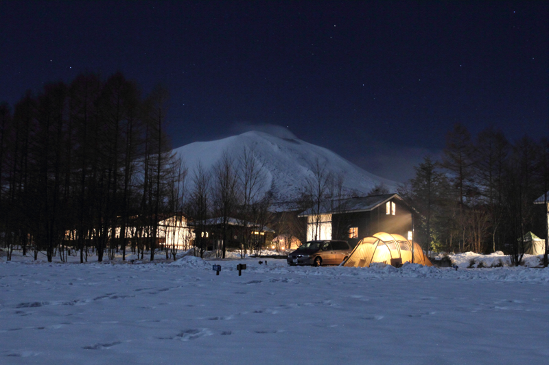 雪原広々フリーサイト 冬季限定フリーサイト オートキャンプ 北軽井沢スウィートグラス